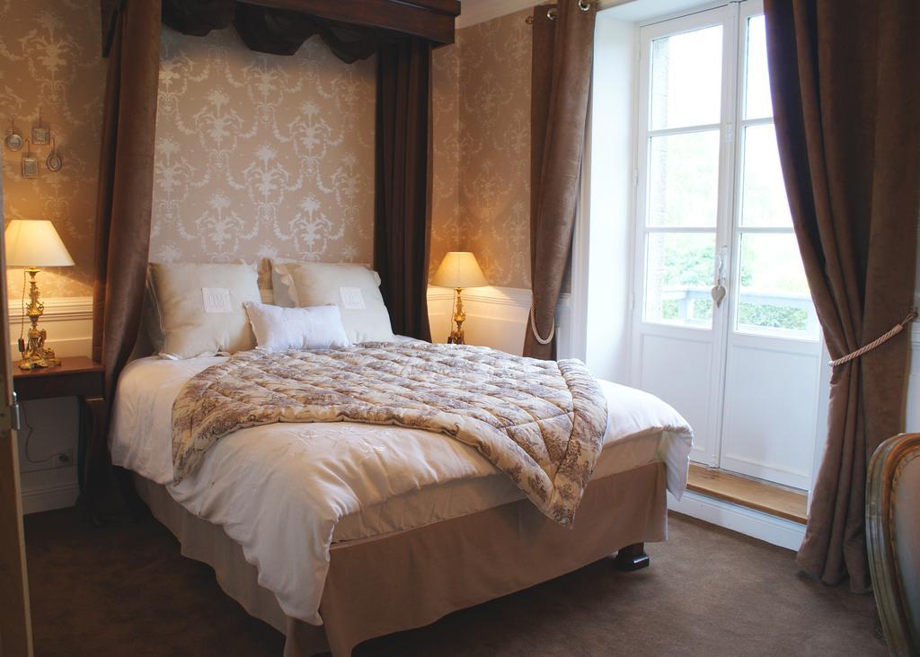 Hotel La Gougeonnais La Richardais Habitación foto