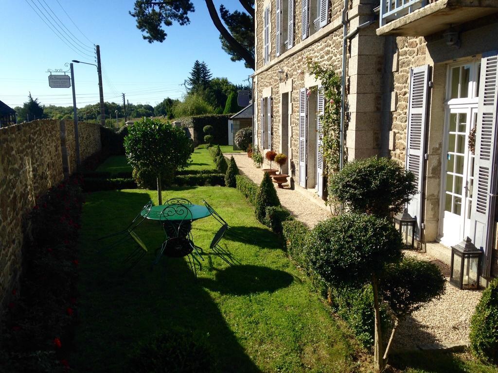 Hotel La Gougeonnais La Richardais Exterior foto